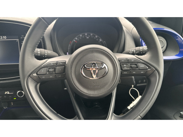 Toyota Aygo X 1.0 VVT-i Edge 5dr Auto Petrol Hatchback